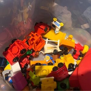 1960-80 fisher price little people lot